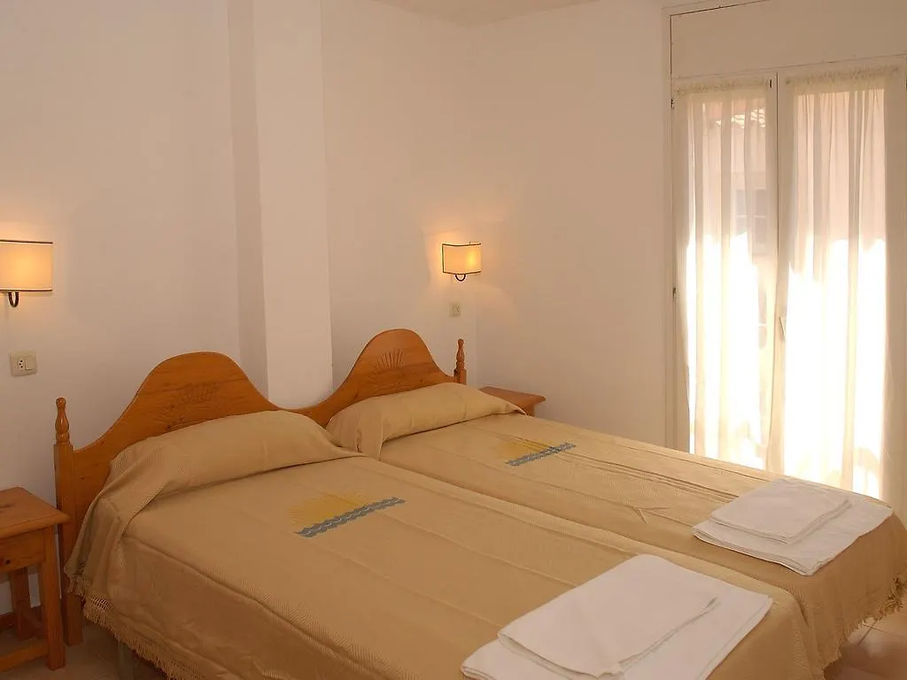 Belvilla By Oyo Comte De Empuries Apt B Empuriabrava 0*,  Španělsko
