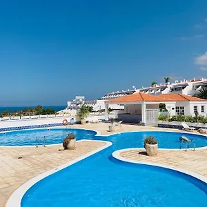 https://paulmarie-bungalow-in-costa-adeje.tenerifehoteles.net