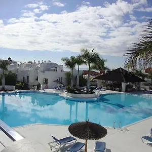 https://luxury-vila-adeje-paradise.tenerifehoteles.net